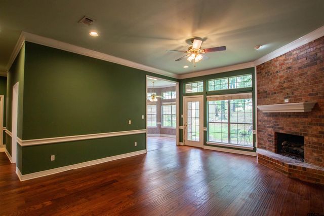 11225 Chasewood Dr, Tyler, TX 75703