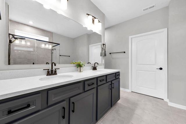 1750 Zucchina Drive, Hilliard, OH 43026