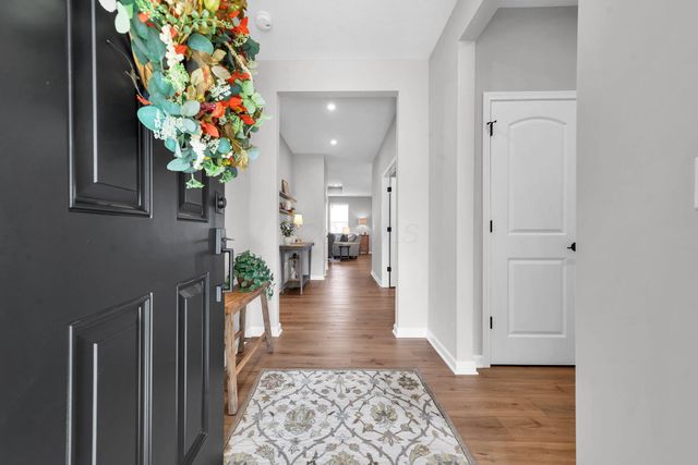 1750 Zucchina Drive, Hilliard, OH 43026