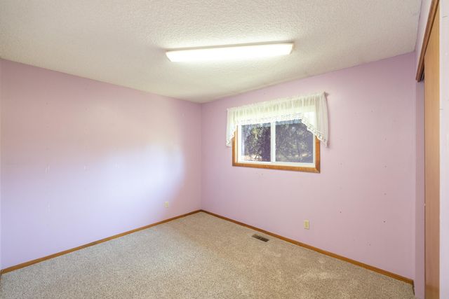 7608 S Welcome Rd, Medical Lake, WA 99022