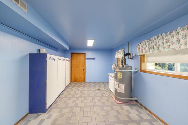 7608 S Welcome Rd, Medical Lake, WA 99022
