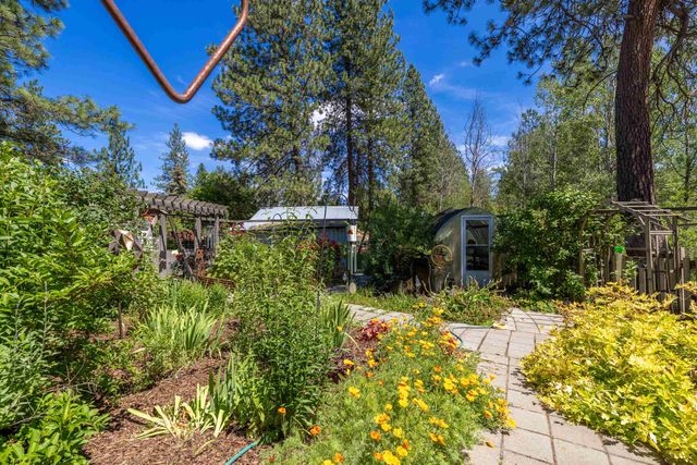 7608 S Welcome Rd, Medical Lake, WA 99022