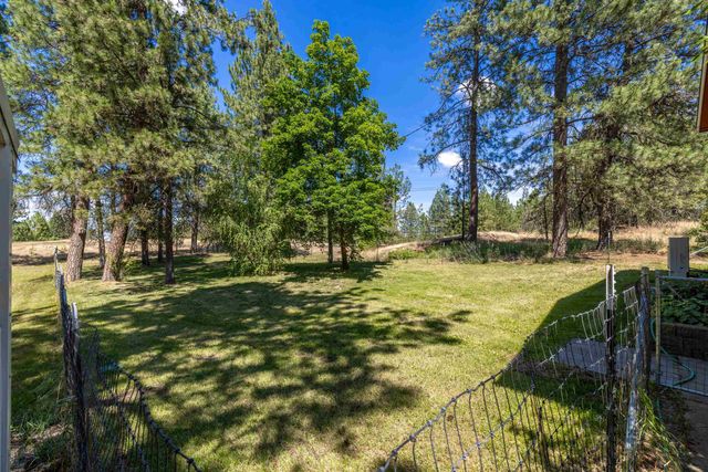7608 S Welcome Rd, Medical Lake, WA 99022