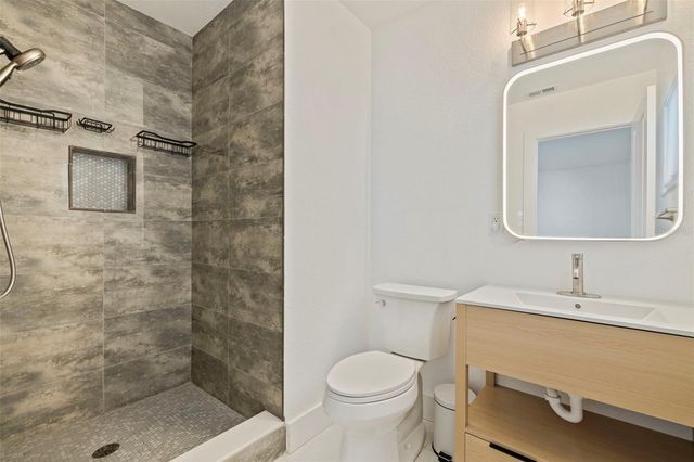 176 175TH AVENUE E, Redington Shores, FL 33708