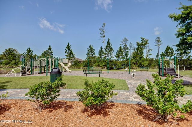 65304 CLEARWATER Court, Yulee, FL 32097
