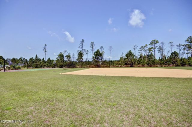 65304 CLEARWATER Court, Yulee, FL 32097