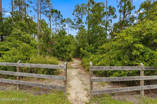 65304 CLEARWATER Court, Yulee, FL 32097