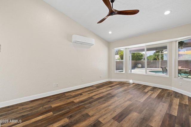 1948 E LOS ARBOLES Drive, Tempe, AZ 85284