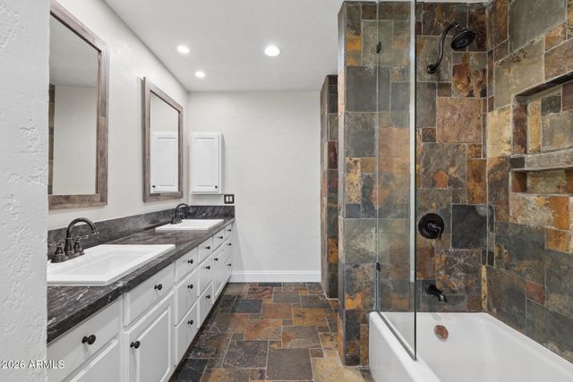 1948 E LOS ARBOLES Drive, Tempe, AZ 85284