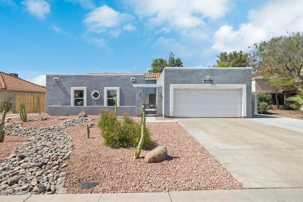 1948 E LOS ARBOLES Drive, Tempe, AZ 85284 — photo 2