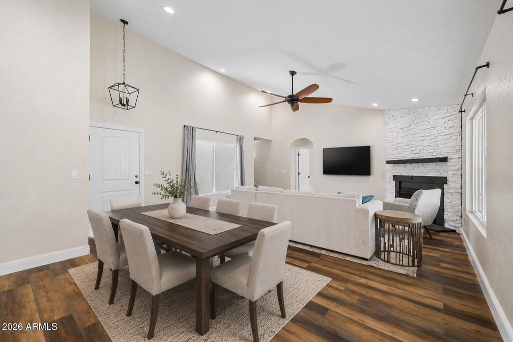 1948 E LOS ARBOLES Drive, Tempe, AZ 85284 — photo 5