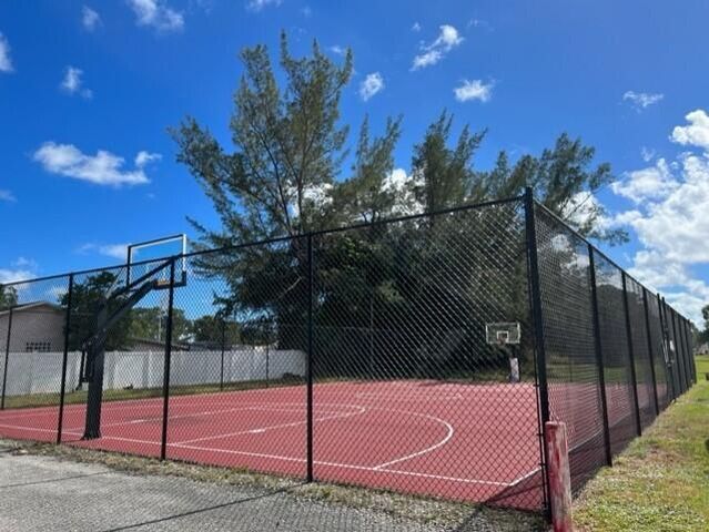 239 Leland Lane, Greenacres, FL 33463