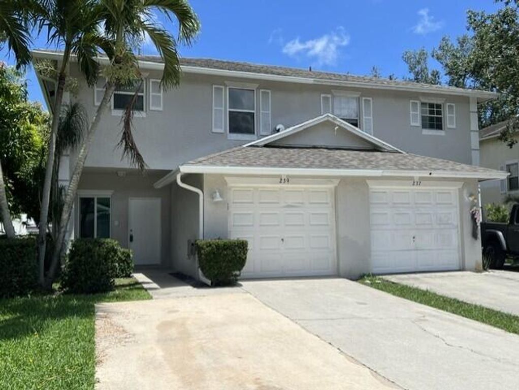 239 Leland Lane, Greenacres, FL 33463