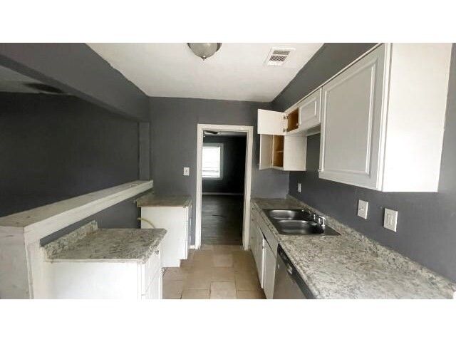 4518 Erath Street, Fort Worth, TX 76119