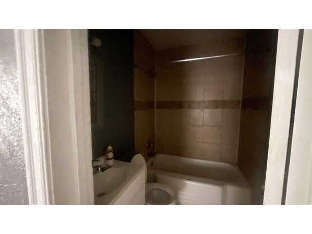 4518 Erath Street, Fort Worth, TX 76119