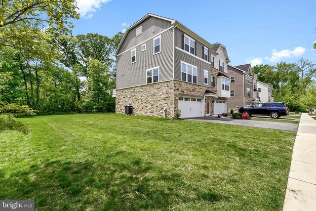 564 KATHERINE AVE, Baltimore, MD 21221