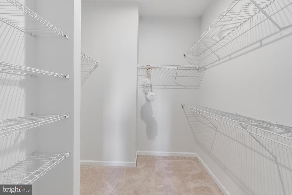 Image 25 of property listing at 564 KATHERINE AVE, Baltimore, MD 21221