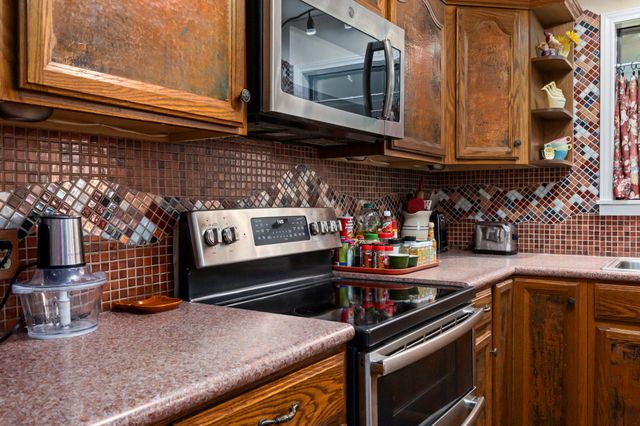 1746 Cattail, Canyon Lake, TX 78133