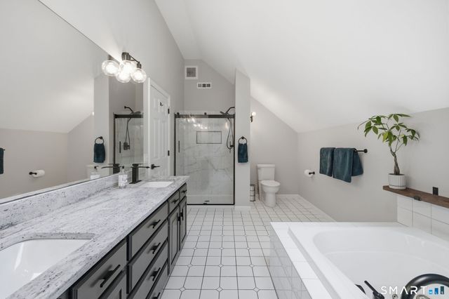 10 Sundance Road, New Milford, CT 06776