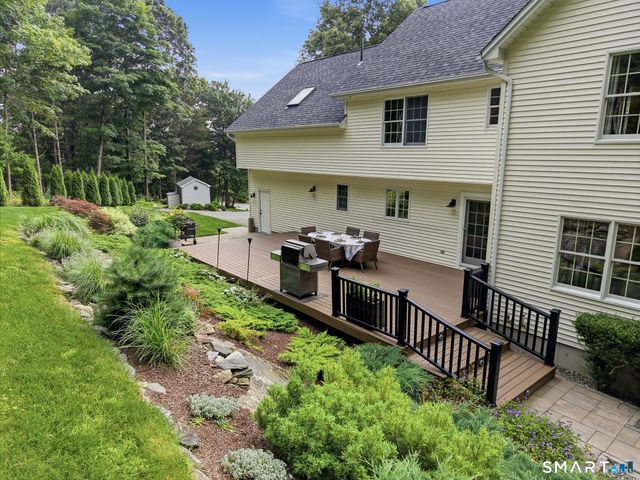 10 Sundance Road, New Milford, CT 06776