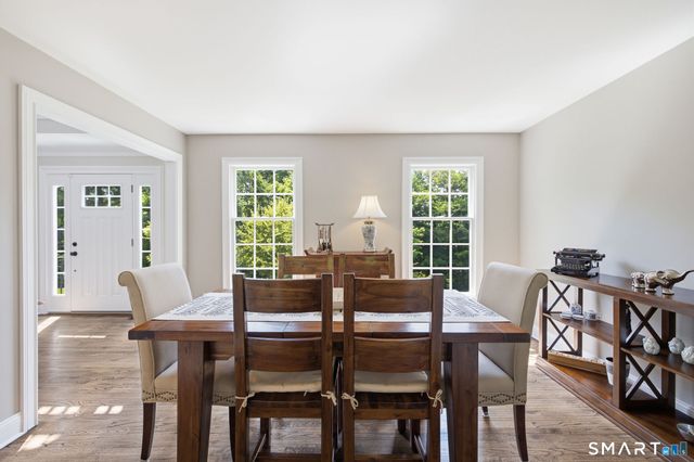 10 Sundance Road, New Milford, CT 06776