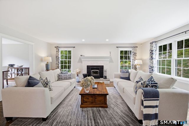 10 Sundance Road, New Milford, CT 06776
