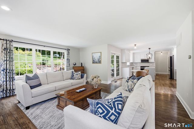 10 Sundance Road, New Milford, CT 06776