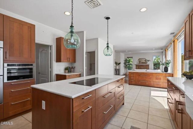 1602 Grace Court, Camarillo, CA 93010