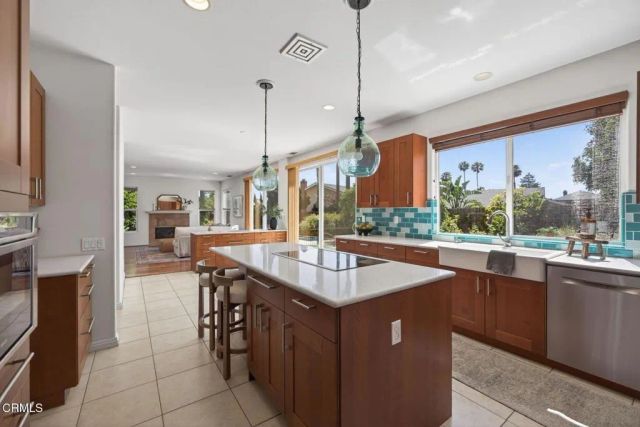 1602 Grace Court, Camarillo, CA 93010