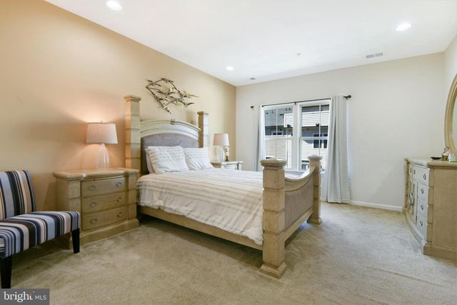 9152 LANDON HOUSE LN, Frederick, MD 21704