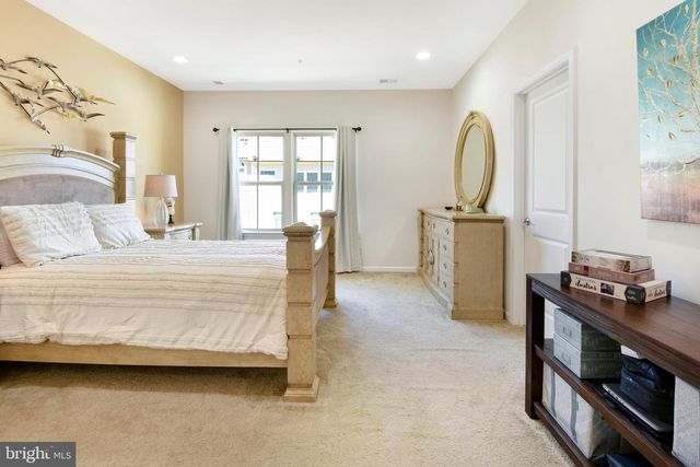 9152 LANDON HOUSE LN, Frederick, MD 21704