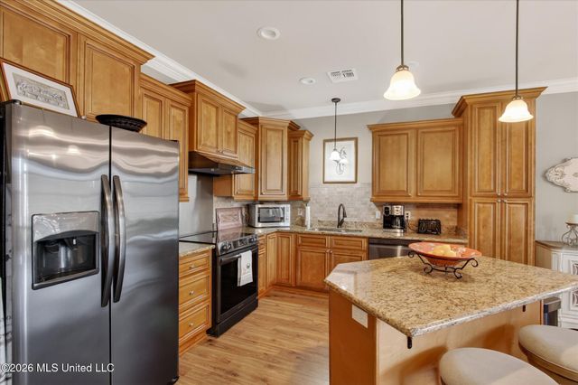 263 Country Club Circle, Diamondhead, MS 39525