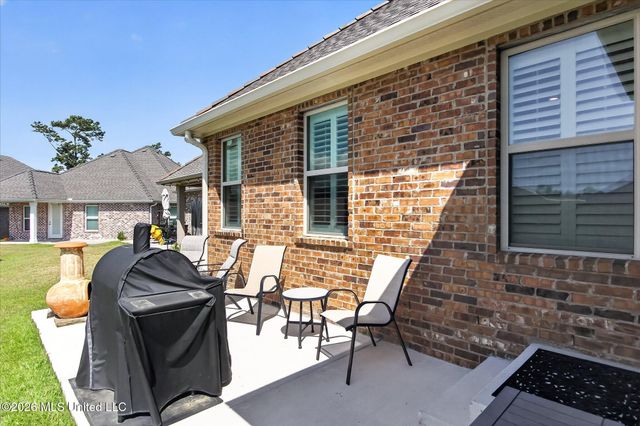 263 Country Club Circle, Diamondhead, MS 39525