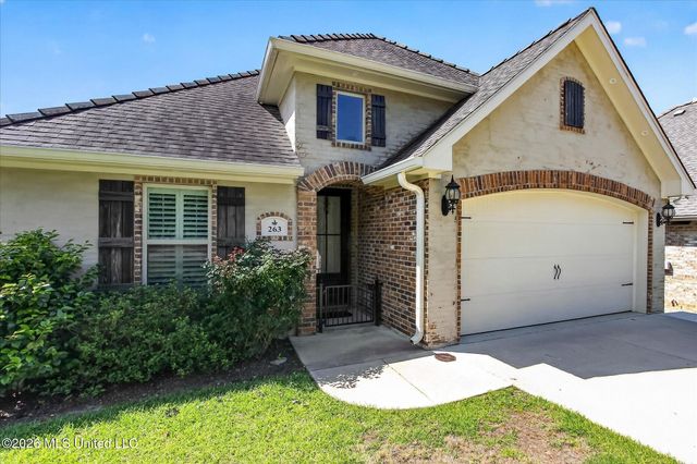 263 Country Club Circle, Diamondhead, MS 39525