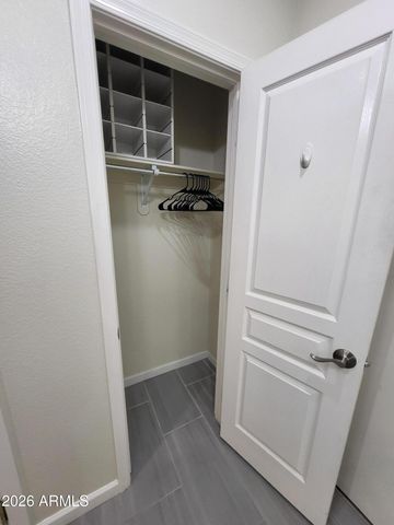 15221 N CLUBGATE Drive 1128, Scottsdale, AZ 85254