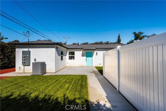 4851 Faculty Avenue, Long Beach, CA 90808