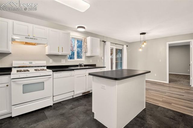 179 Ellers Grove, Colorado Springs, CO 80916