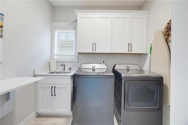 581 S Club Drive, Woodstock, GA 30188