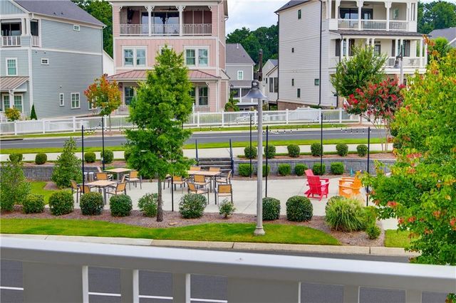 581 S Club Drive, Woodstock, GA 30188