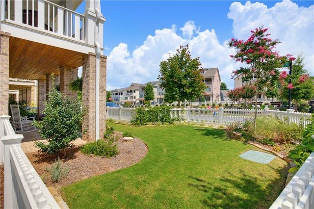 581 S Club Drive, Woodstock, GA 30188