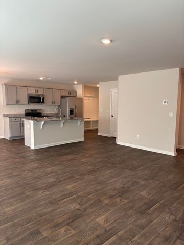 1848 Lacebark Drive, Sumter, SC 29153