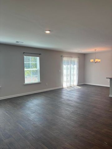 1848 Lacebark Drive, Sumter, SC 29153