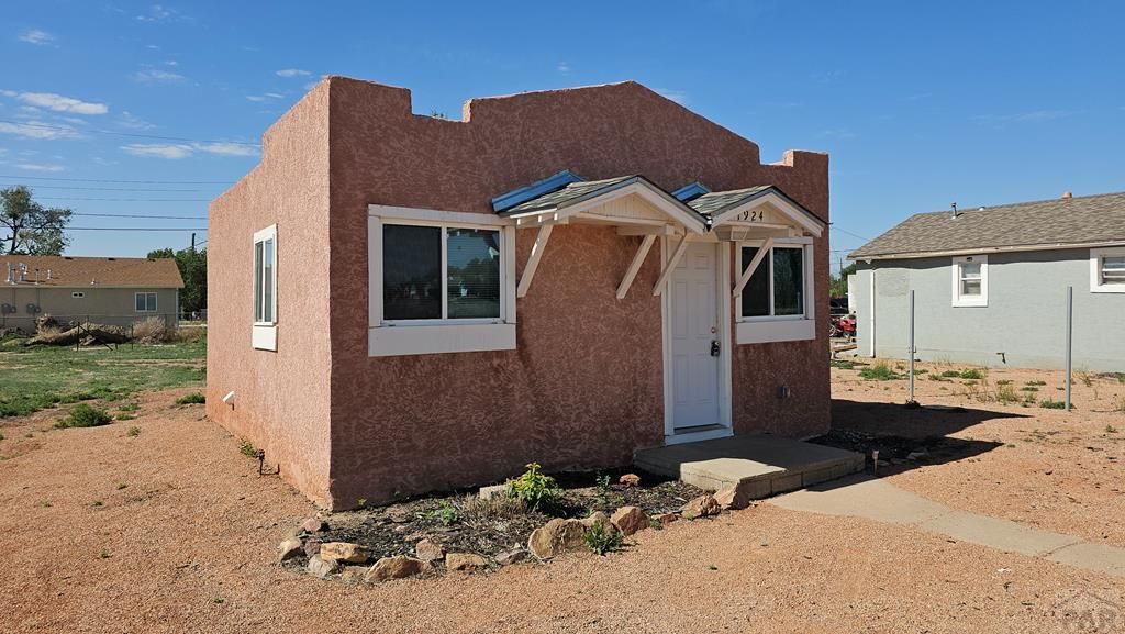 1922-1924 W 22nd St, Pueblo, CO 81003