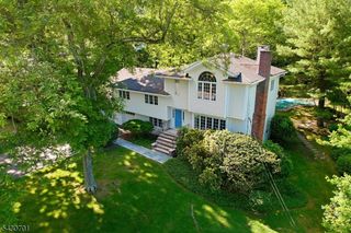 1 Winding Way, North Caldwell Boro, NJ 07006