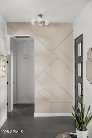 1211 E HAYWARD Avenue, Phoenix, AZ 85020