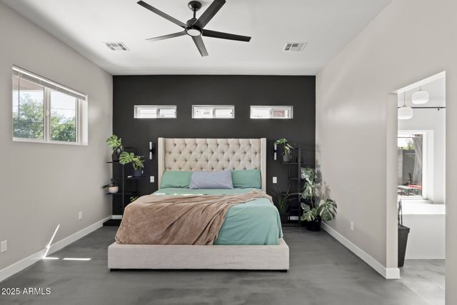 1211 E HAYWARD Avenue, Phoenix, AZ 85020