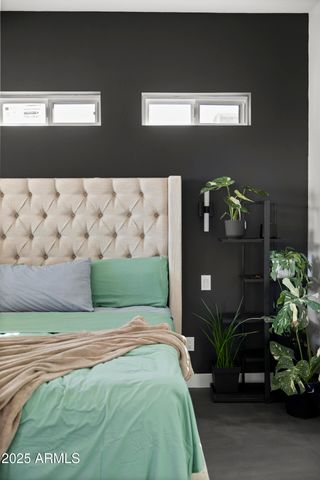 1211 E HAYWARD Avenue, Phoenix, AZ 85020