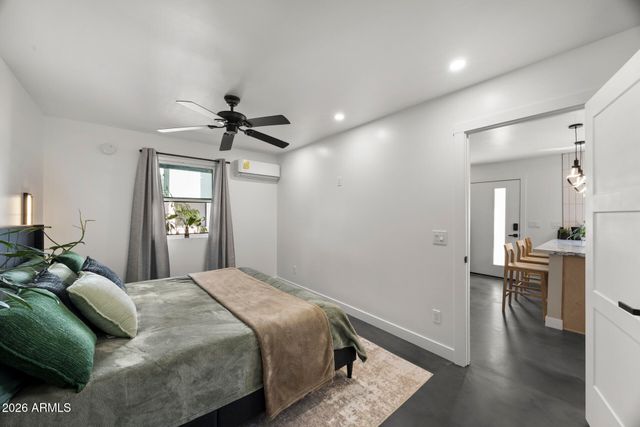 1211 E HAYWARD Avenue, Phoenix, AZ 85020