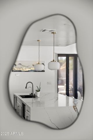 1211 E HAYWARD Avenue, Phoenix, AZ 85020