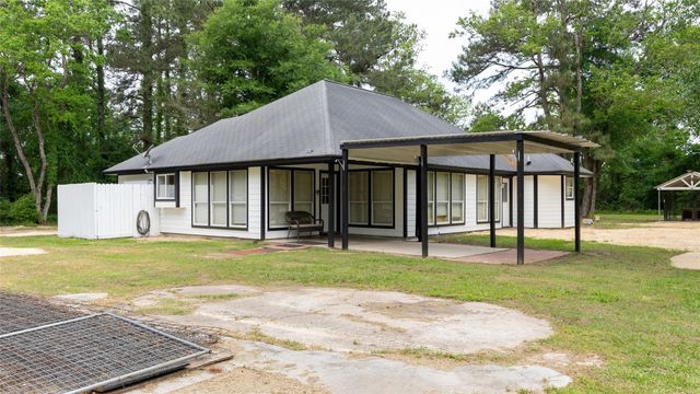 4204 Fm 2518 Road, Cleveland, TX 77327